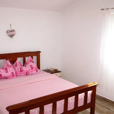 Komfortable Ferienwohnung Lavanda شقة *